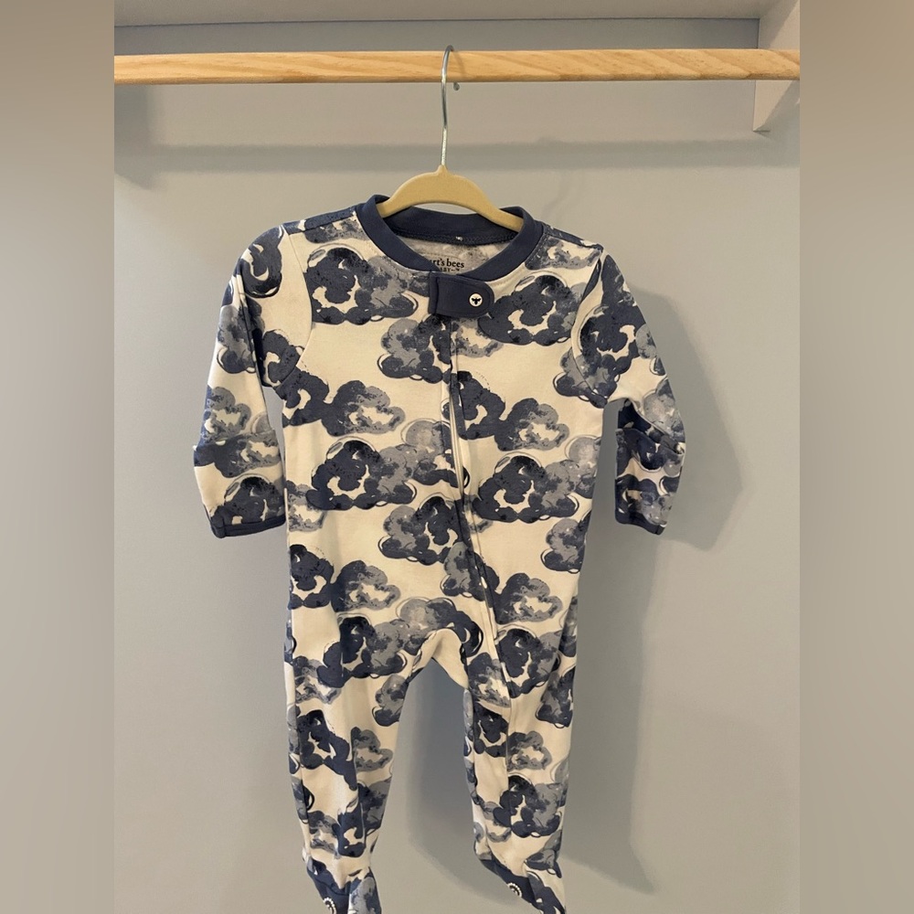 Berts bees baby cloud print